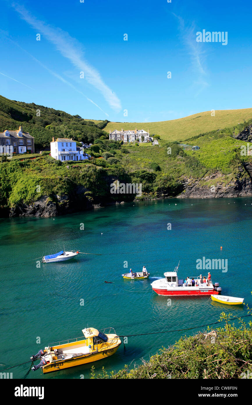 Port Isaac harbour and Bay on the Atlantic coast of Cornwall Stock Photo