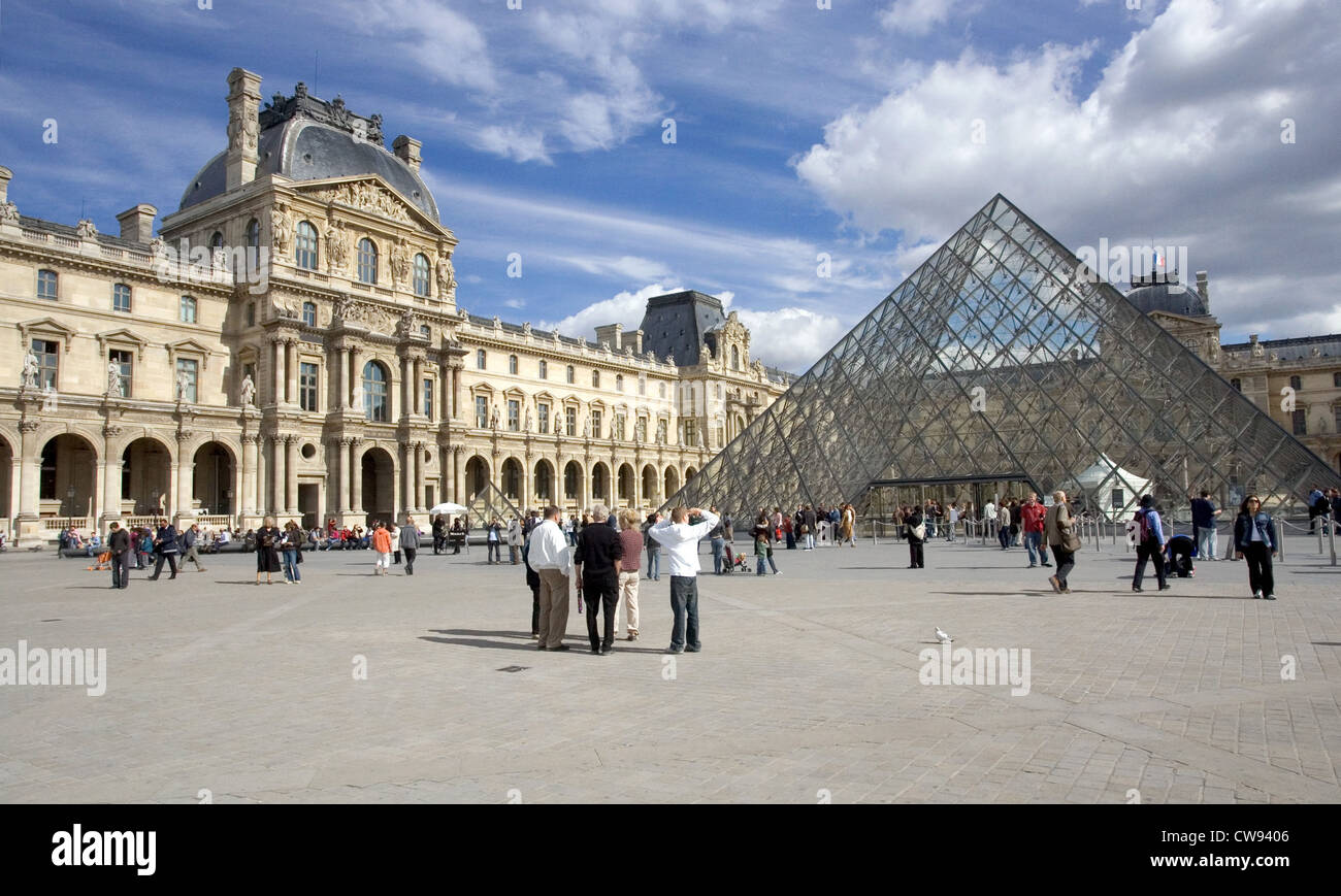 Paris, the main entrance to the Louvre Stock Photo