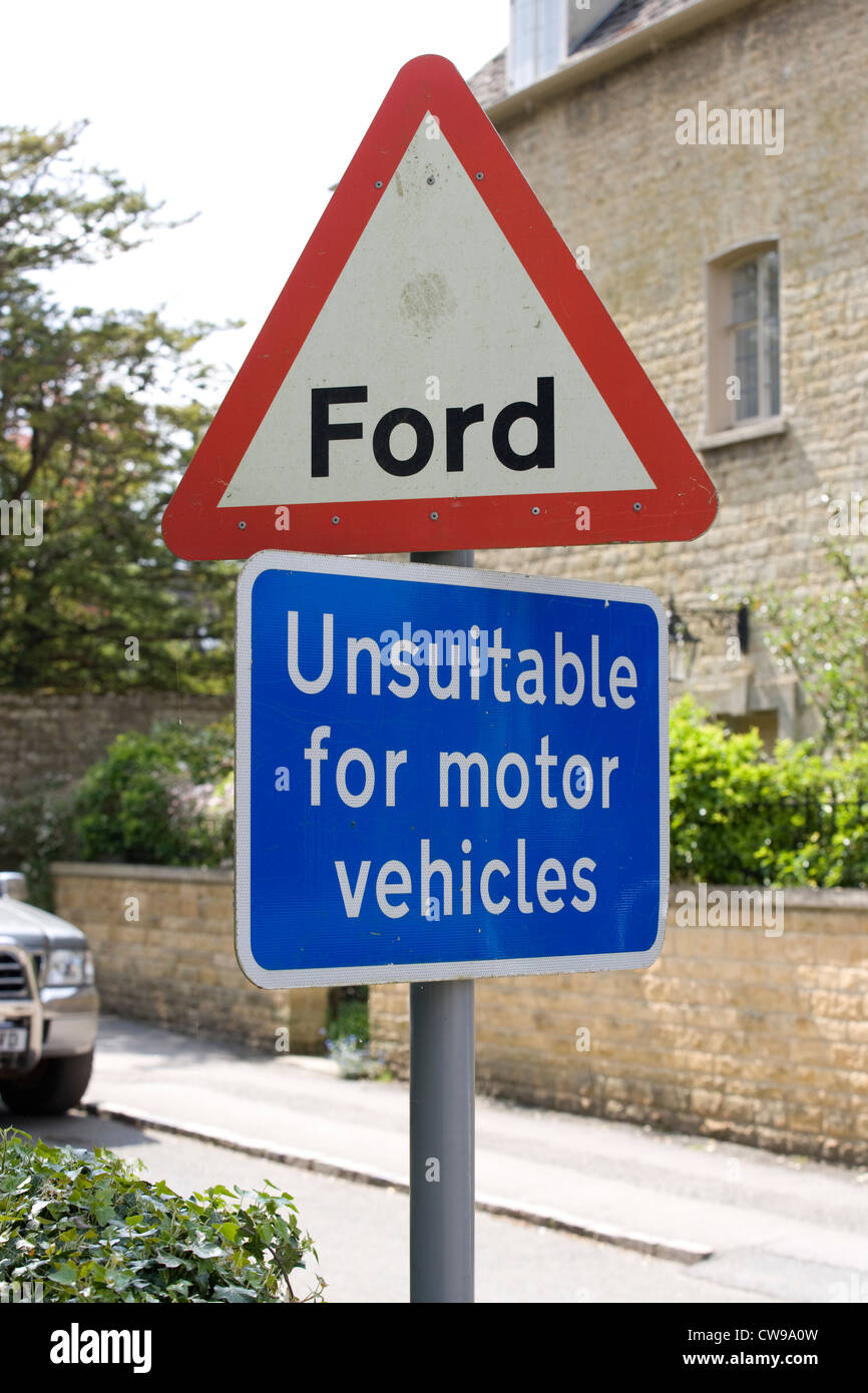 Traffic Sign Ford High Resolution Stock Photography And Images - Alamy