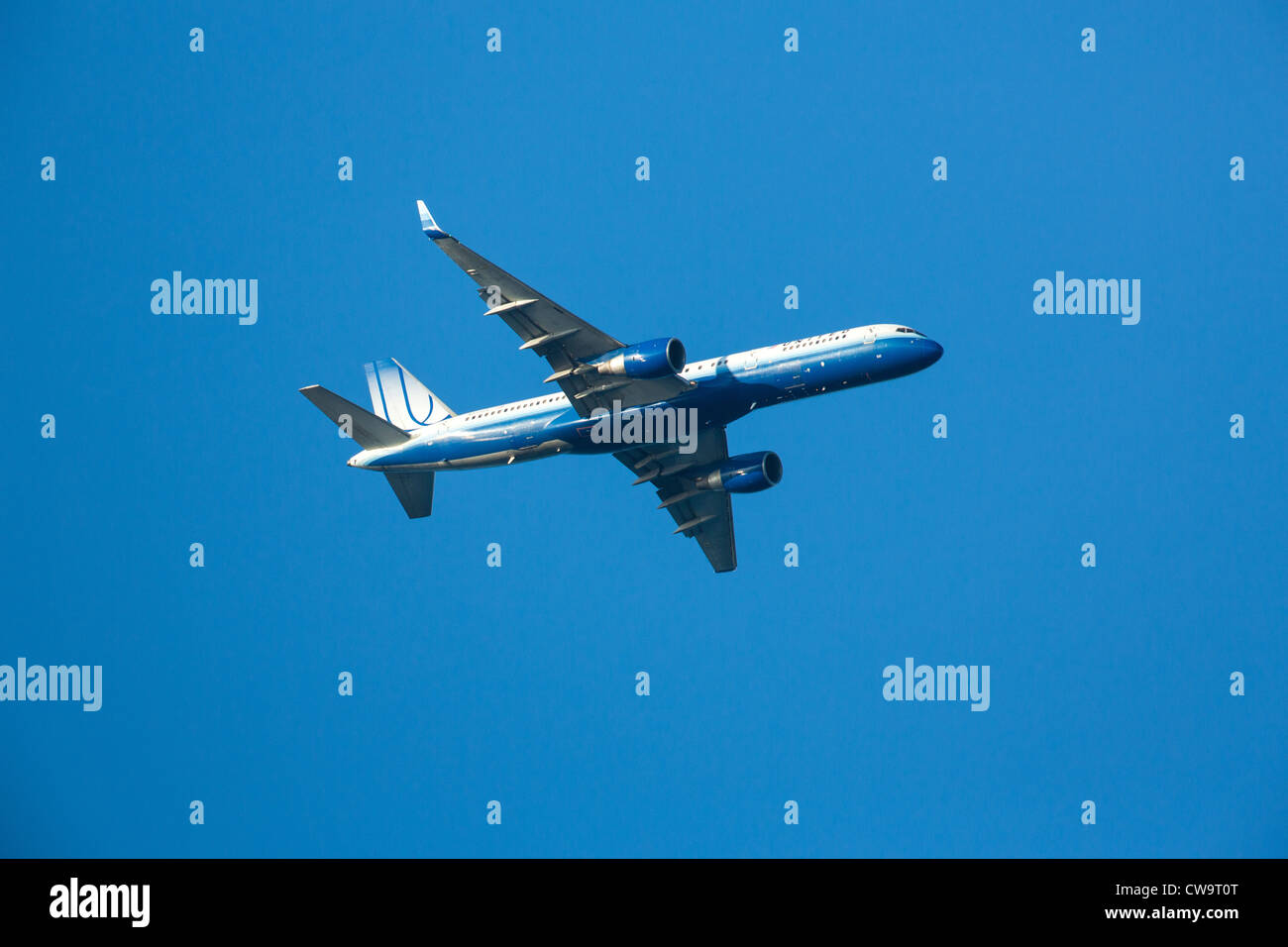 United Airlines Boeing 757-222 airplane N517UA (cn 24861/310) Stock Photo