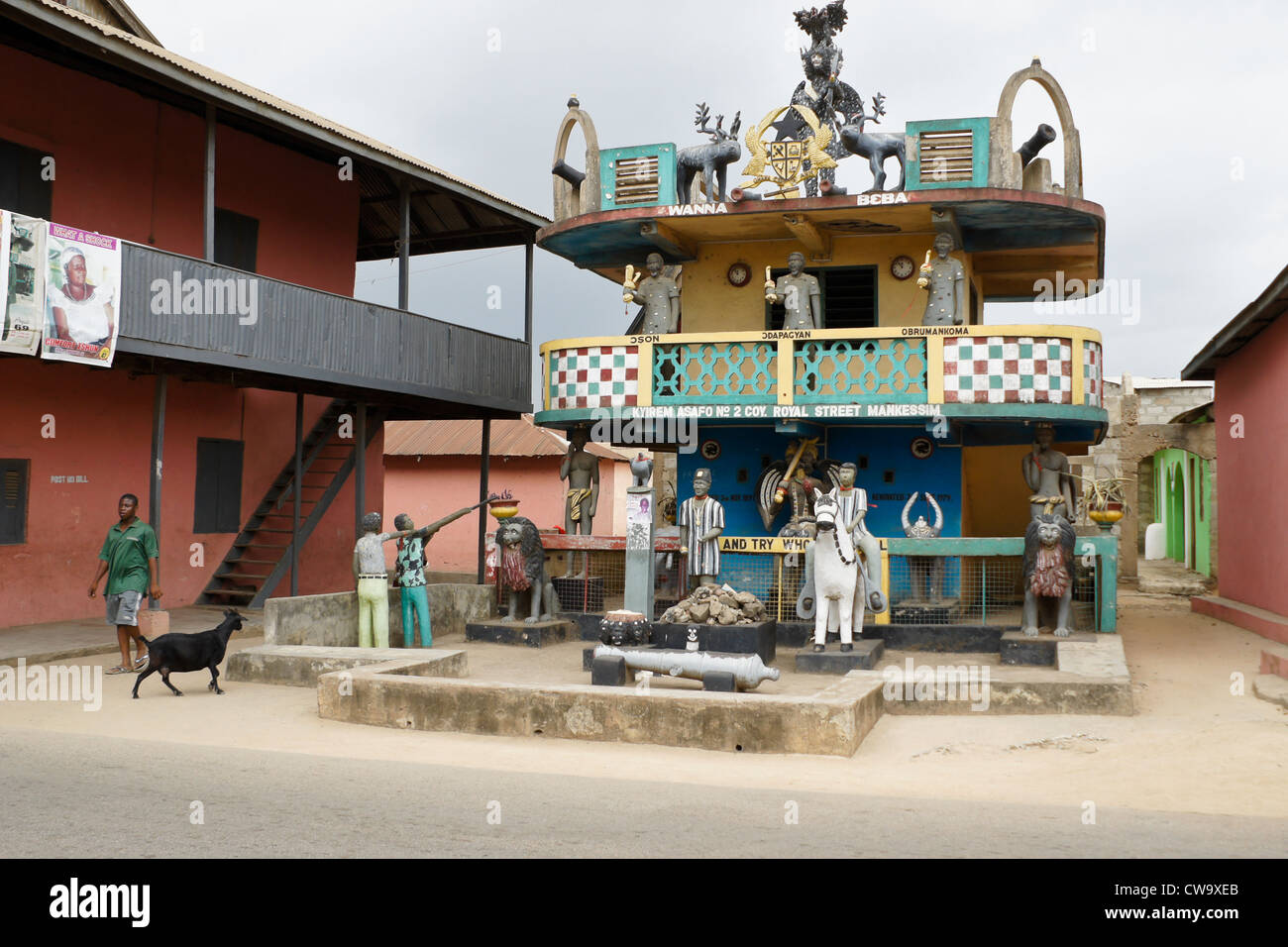 Military posuban (shrine), Mankessim, Ghana Stock Photo