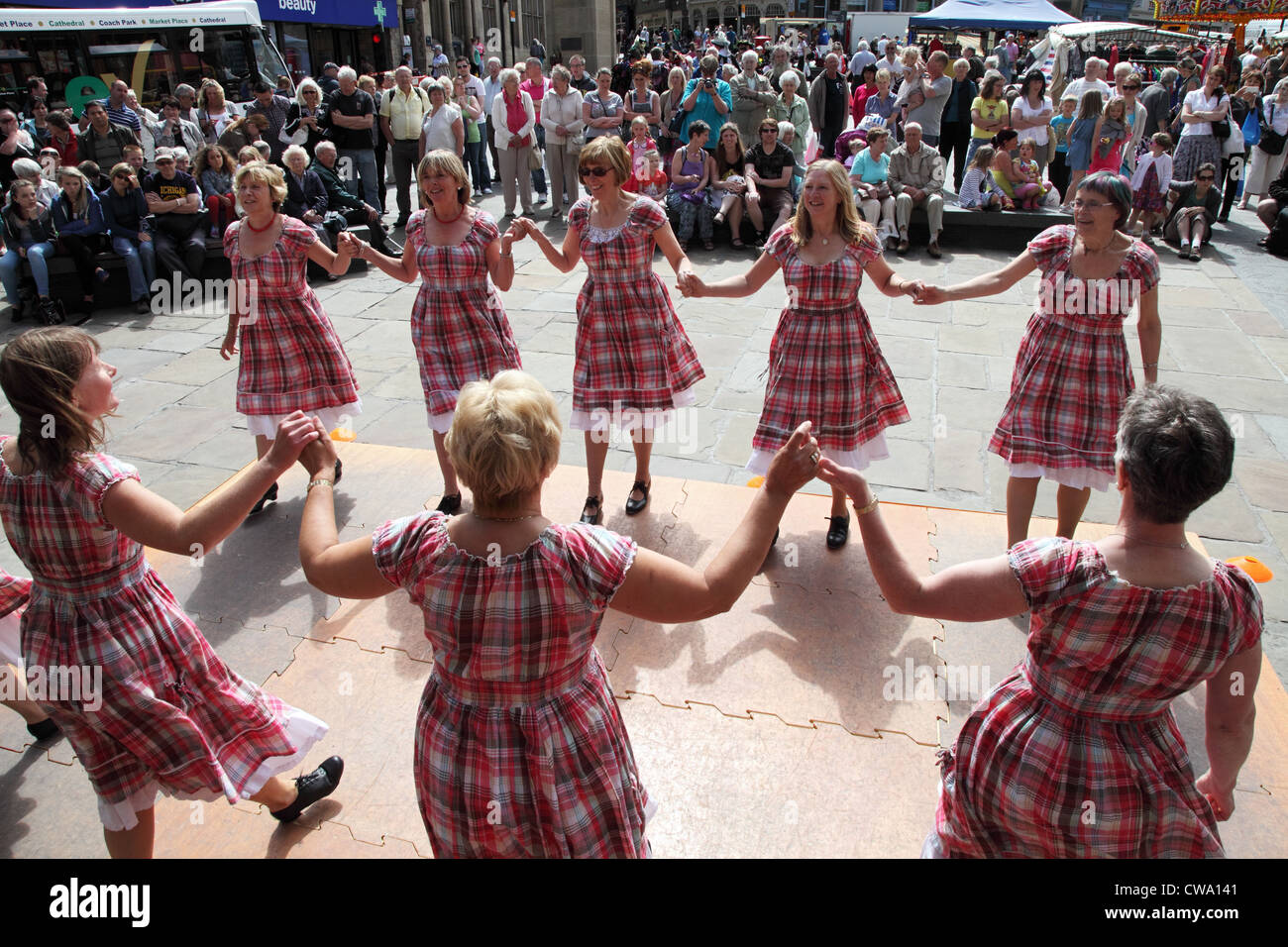 Step This Way Appalachian clog dancers perform at Durham Folk Party