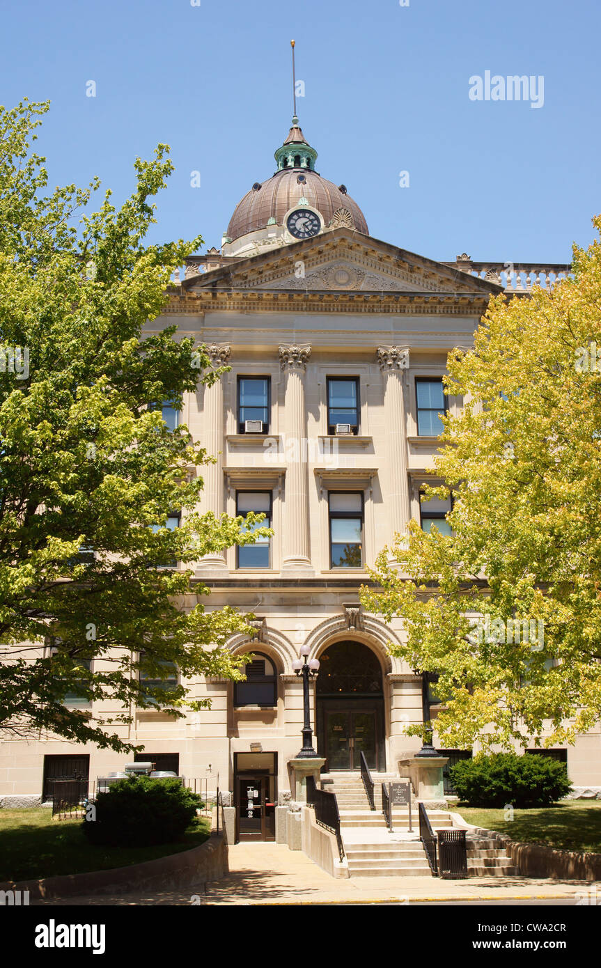 2022 Christmas At The Courthouse Bloomington Il Mclean Museum High Resolution Stock Photography And Images - Alamy