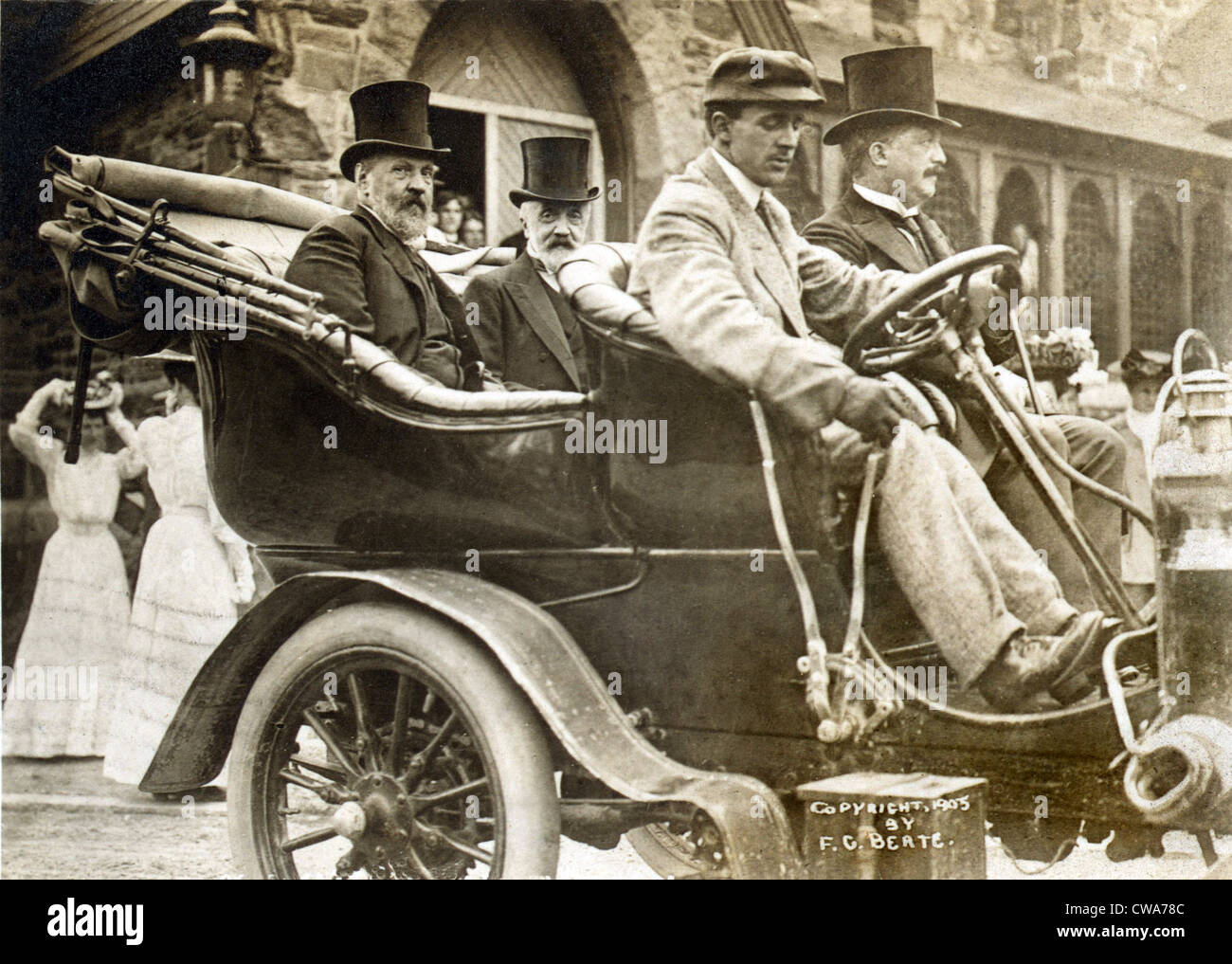 Russian politician Serge Witte (1849-1915) and Baron de Rosen (1847-1921) in an automobile during the 1905 Peace talks in Stock Photo