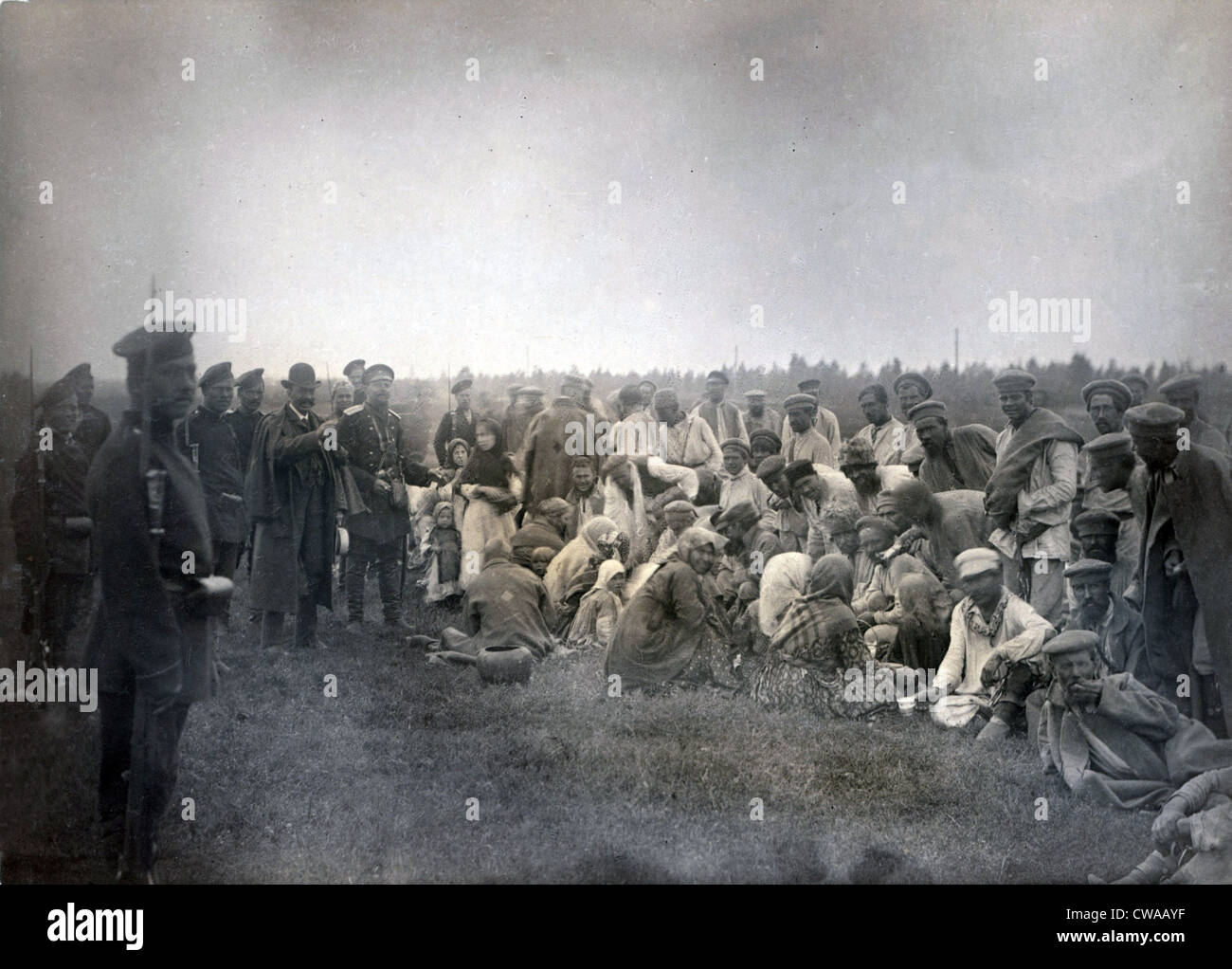 Russian convicts on their way to Siberia, purchasing provisions from villagers as George Kennan (1845-1924), American writer in Stock Photo