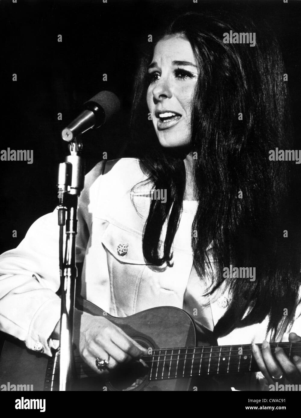 Bobbie Gentry, 1968. Courtesy: CSU Archives / Everett Collection Stock Photo