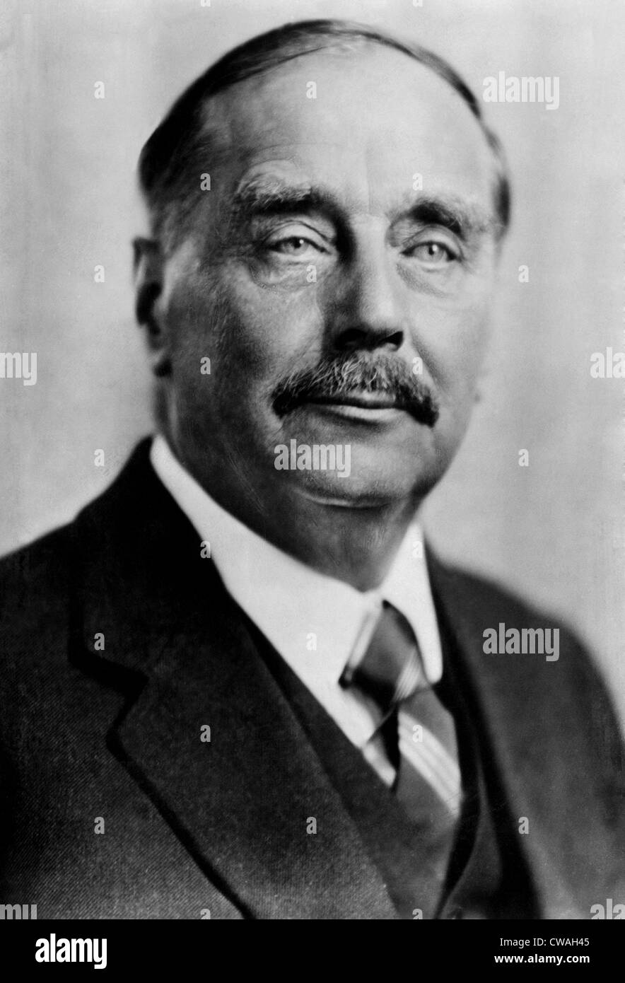H.G. Wells, English science fiction writer, circa 1930s. Courtesy: CSU  Archives/Everett Collection Stock Photo - Alamy
