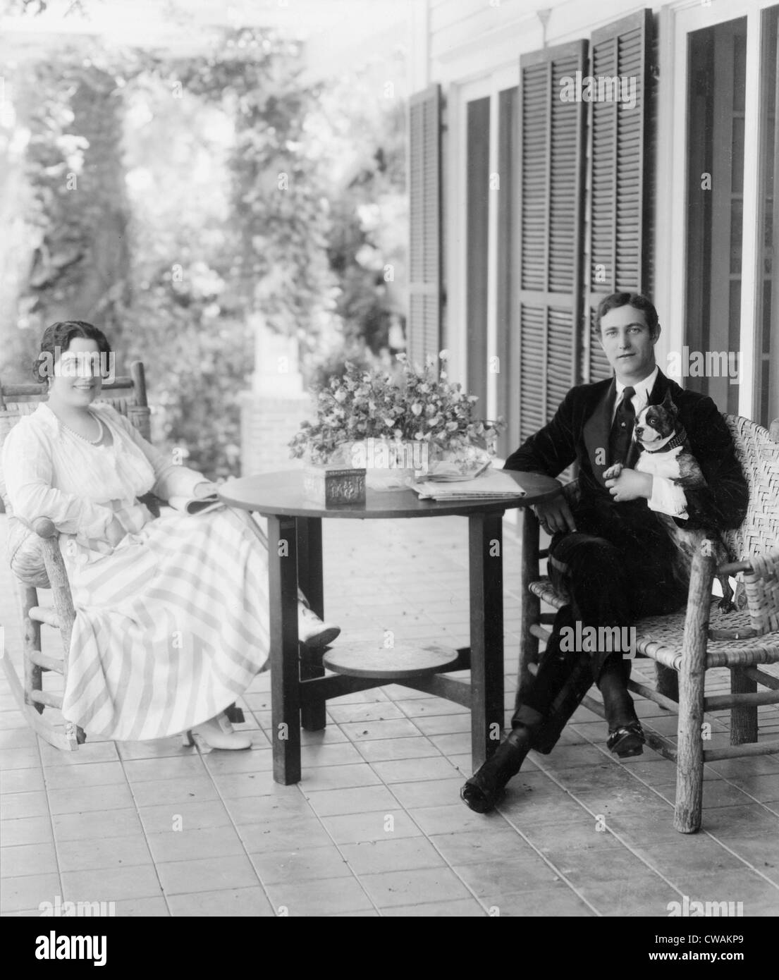 Geraldine Farrar (1882-1967), star of New York's Metropolitan Opera, with actor Lou Tellegen, her husband from 1918-1921. Stock Photo