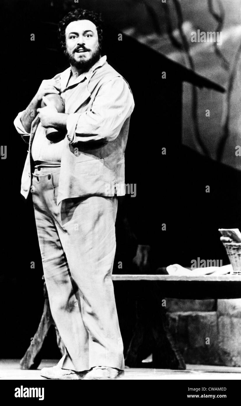 Italian opera singer Luciano Pavarotti as the character Nemorino in 'L'Elisir d'Amore', 1981.. Courtesy: CSU Archives / Everett Stock Photo