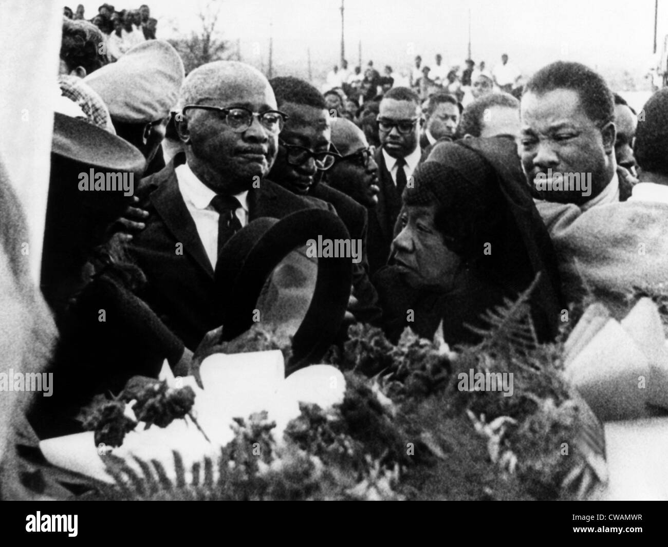 A mourning Reverend Martin Luther King Sr., Alberta ...