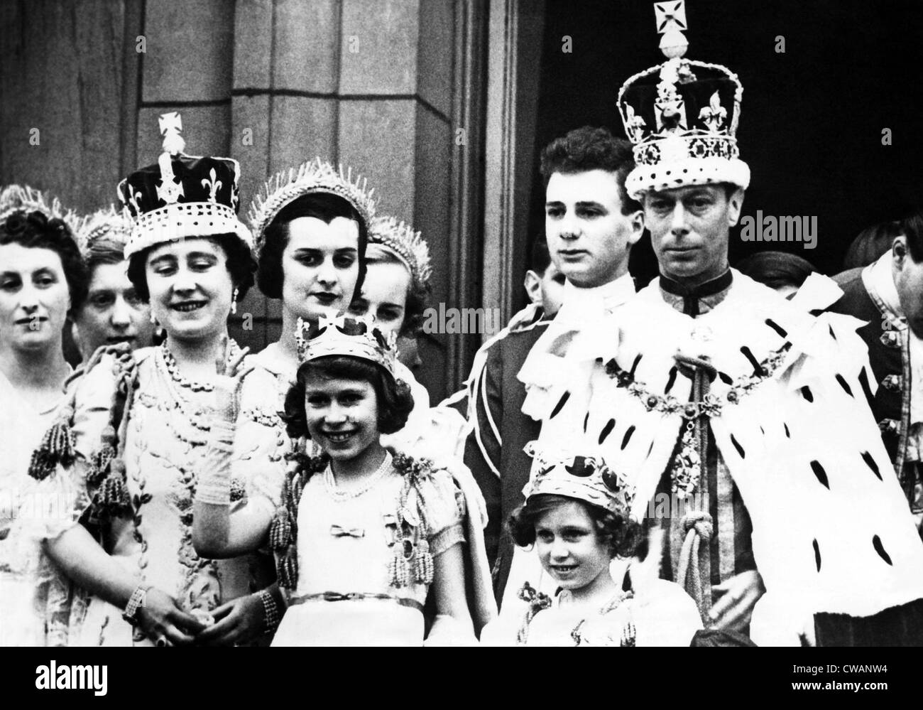 Coronation of King George VI: Front row, L-R: Queen Elizabeth (aka Queen Mother), Princess Elizabeth (the future Queen Stock Photo