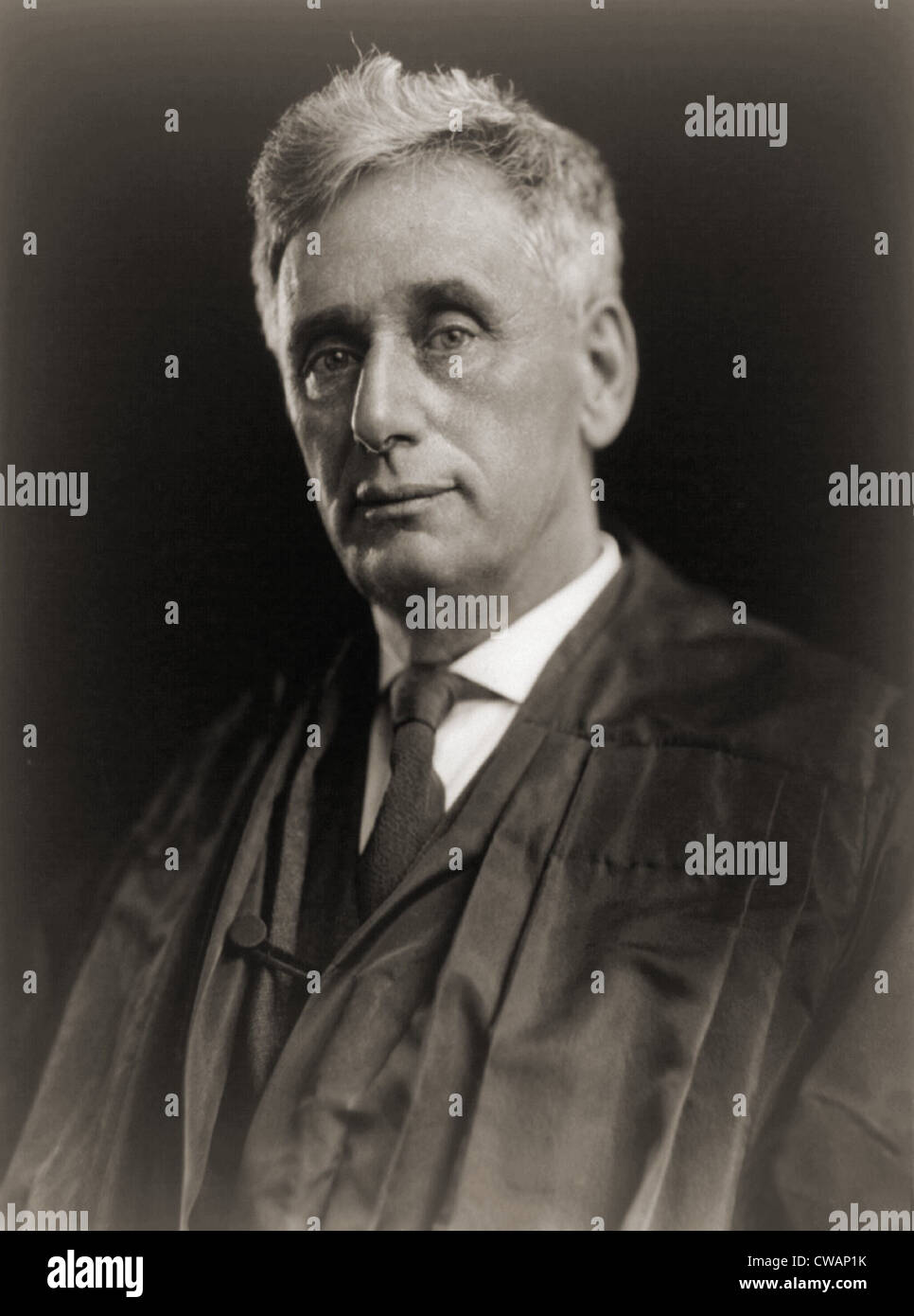 Louis Brandeis Autograph - Magnificent signed portrait photograph