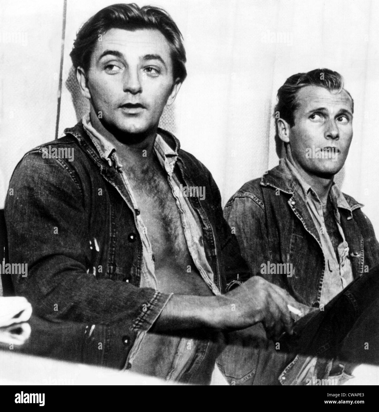 Robert mitchum in jail hi-res stock photography and images - Alamy