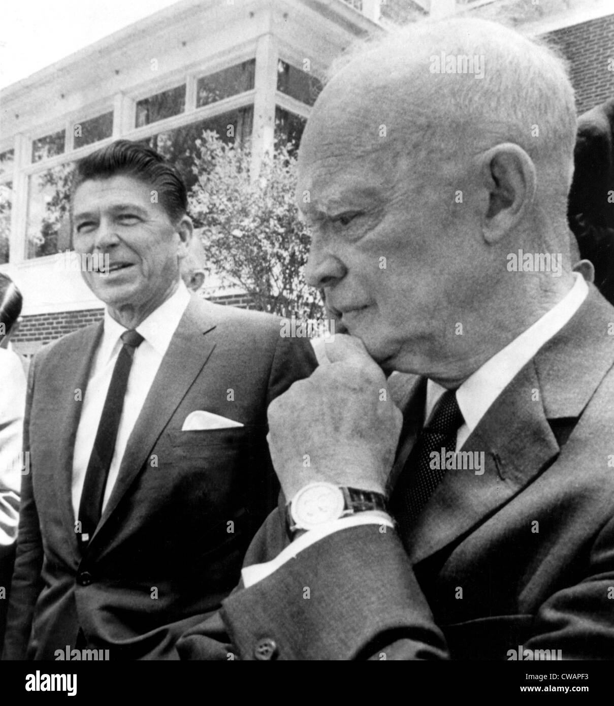 California gubenatorial candidate Ronald Reagan visiting former President Dwight Eisenhower in Gettysburg, Pennsylvania, Stock Photo