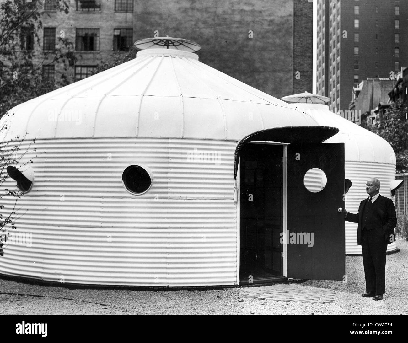 Buckminster Fuller 1940's with his Bomb shelter. Courtesy: CSU Archives / Everett Collection Stock Photo