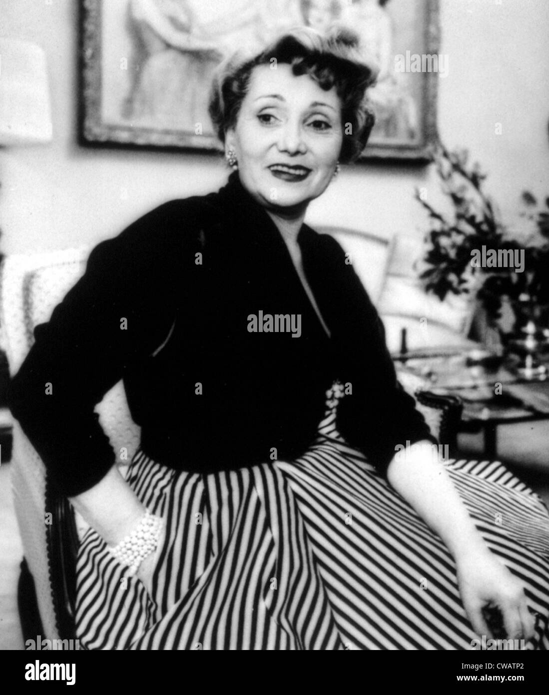 Jolie Gabor, 1952. Courtesy: CSU Archives / Everett Collection Stock Photo