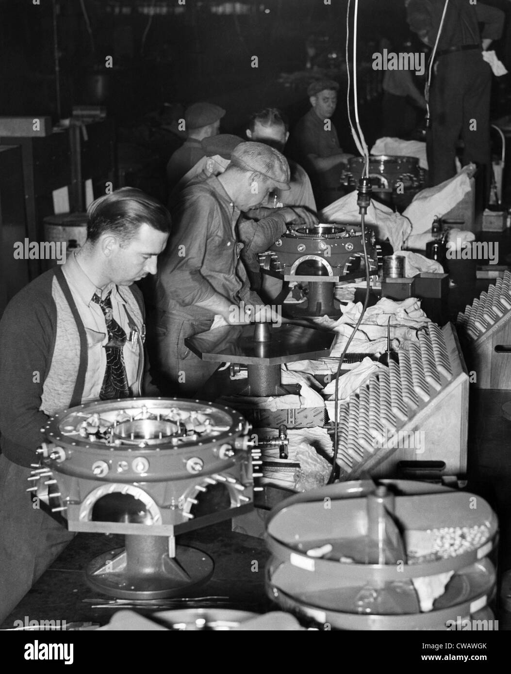 The assembly line for Buick aircraft engines in Flint, Michigan, circa 1940s. Courtesy: CSU Archives/Everett Collection Stock Photo