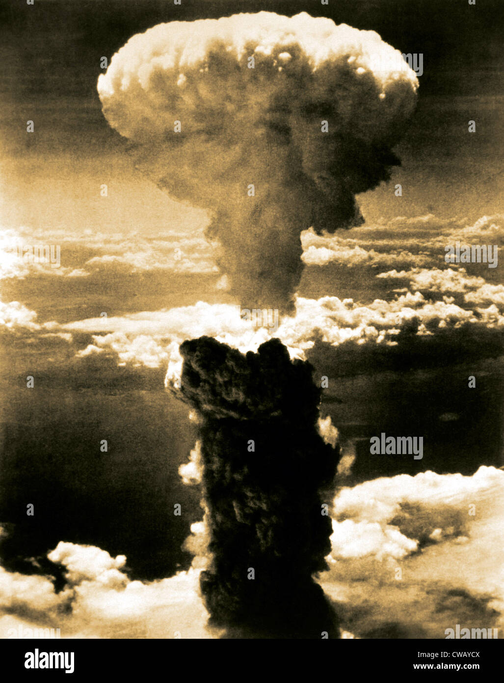Atomic bomb. A mushroom cloud rises more than 60,000 feet into the air over Nagasaki, Japan after an atomic bomb was dropped by Stock Photo