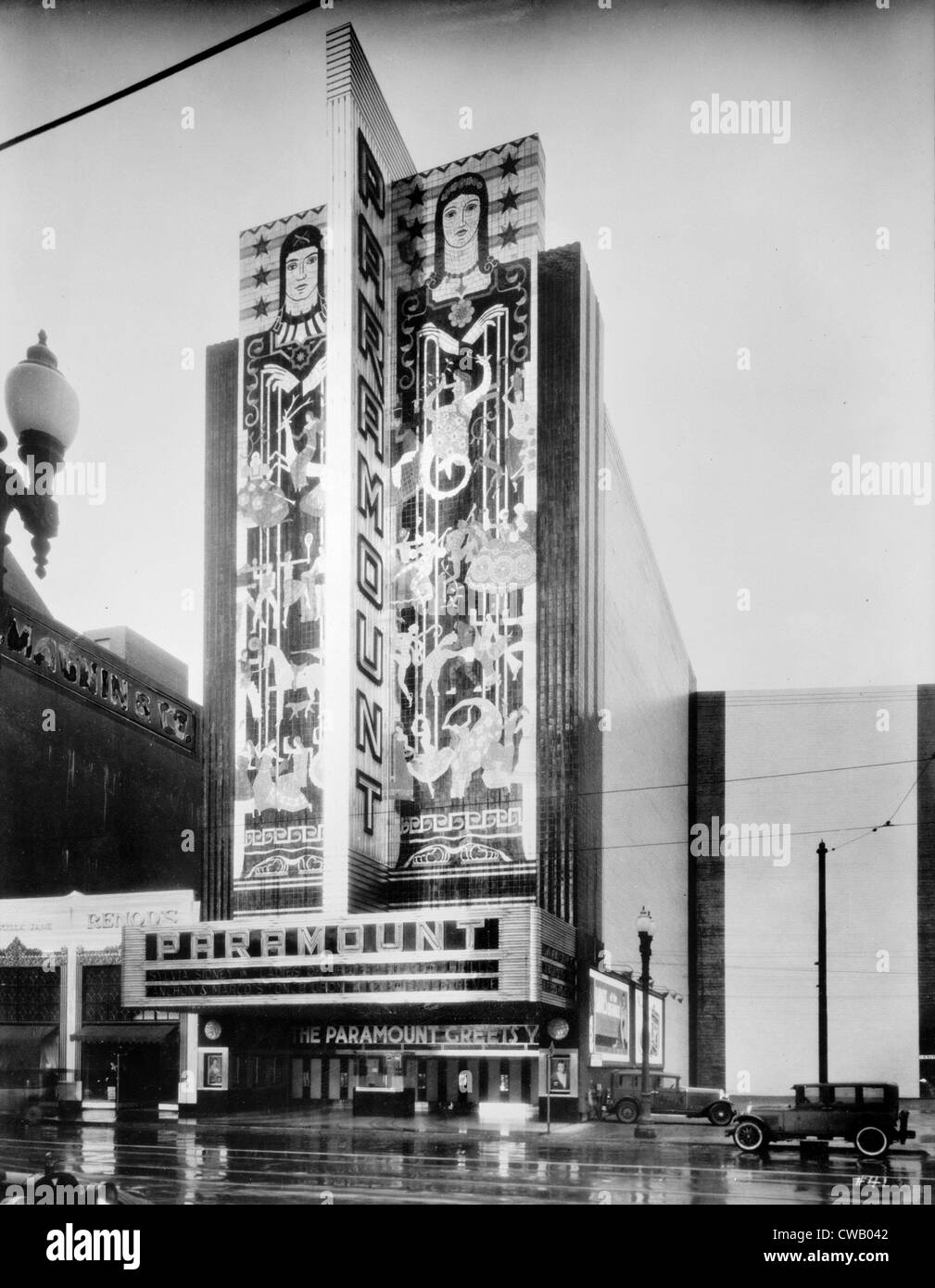 1930s movie theaters Black and White Stock Photos & Images Alamy