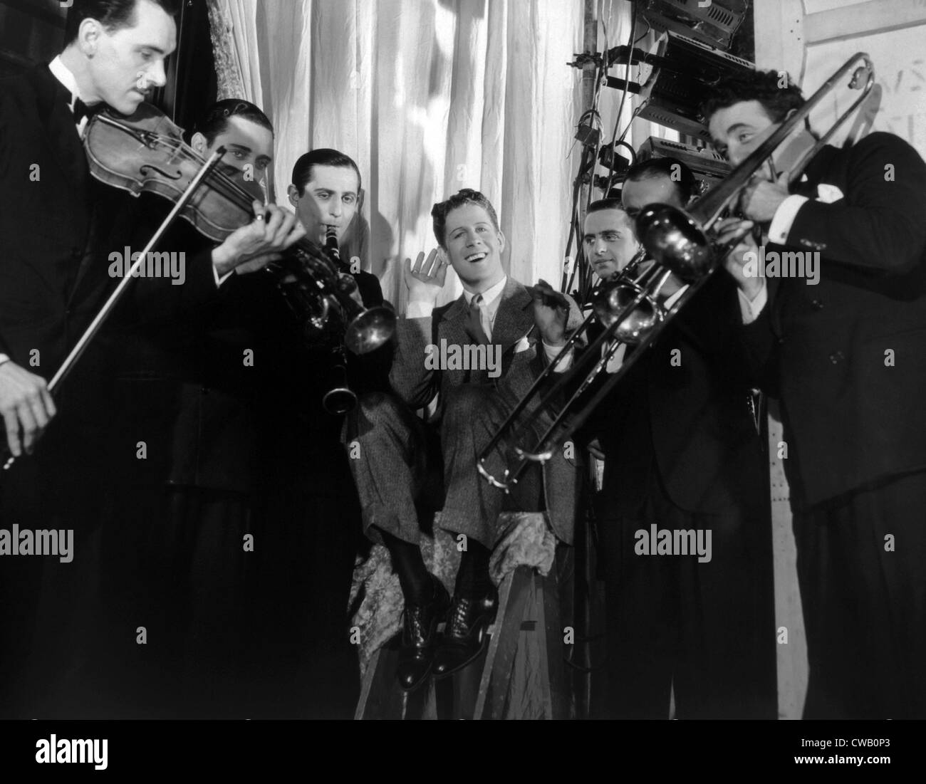 SWEET MUSIC, Rudy Vallee (center), 1935 Stock Photo