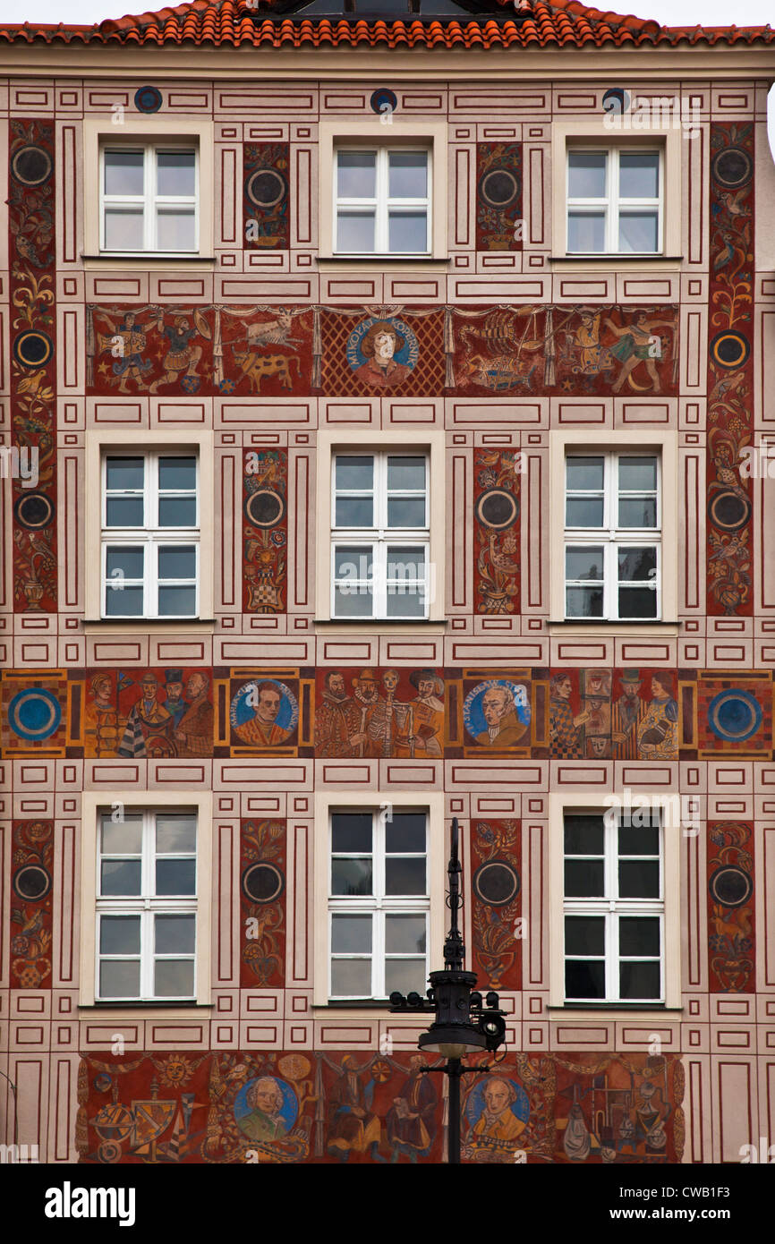House front facade with painted murals in old town square, Stary Rynek, in the Polish city of Poznan, Poland Stock Photo