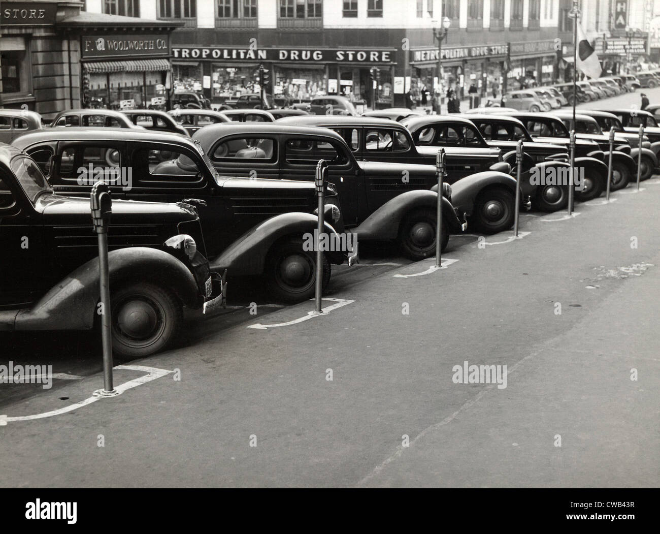 Cars parked diagonally along parking meters, Omaha, Nebraska