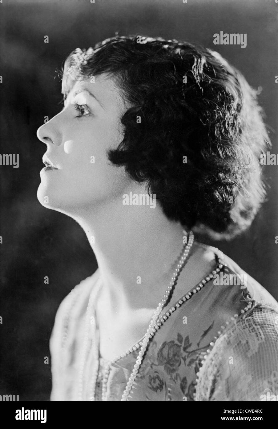 1920s Hairstyles Black And White Stock Photos Images Alamy
