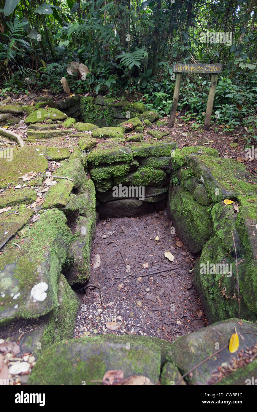 One of the tombs along the trail in Monumento Nacional Guayabo near Turrialba, Cartago, Costa Rica, Central America. Stock Photo