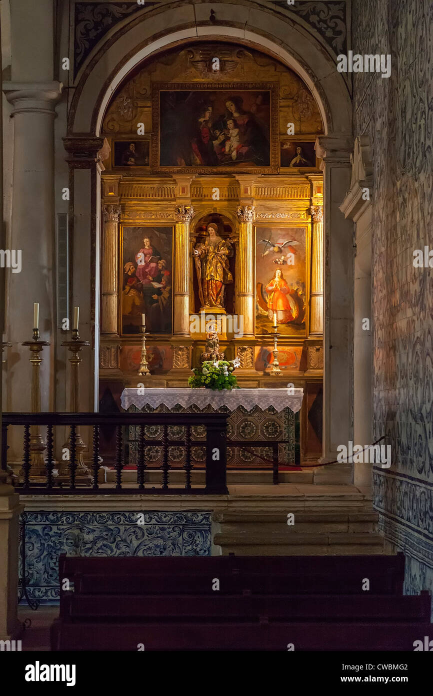 Baroque altar of the Medieval Santa Maria Church. Obidos, Portugal. Stock Photo