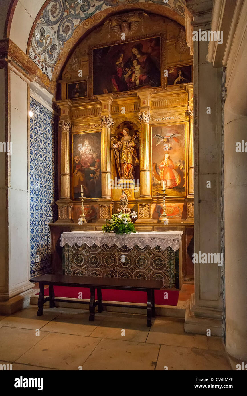 Baroque altar inside the Medieval Santa Maria Church. Obidos, Portugal. Stock Photo