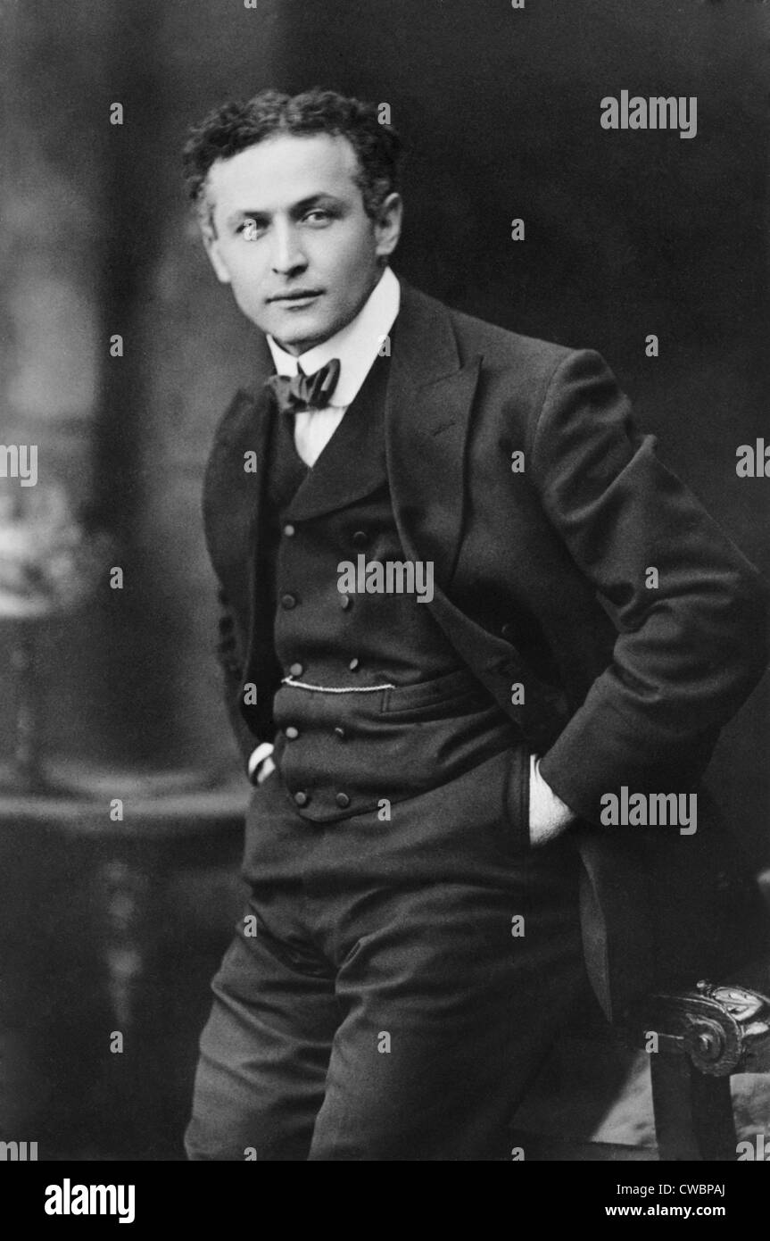 Harry Houdini (1874-1926), American magician famous for his escape acts. 1913 portrait by Gray Campbell. Stock Photo