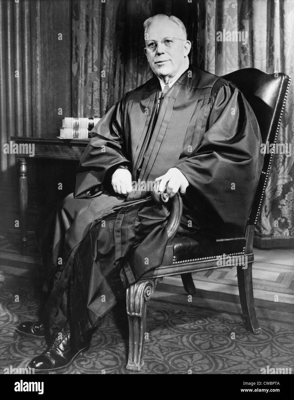 Chief justice earl warren discount