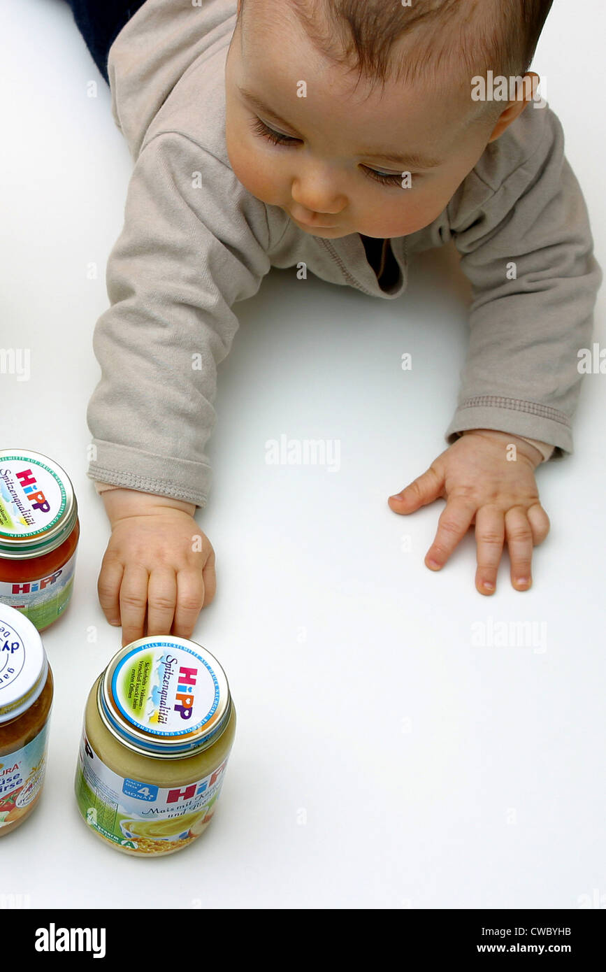 Baby baby food Stock Photo - Alamy