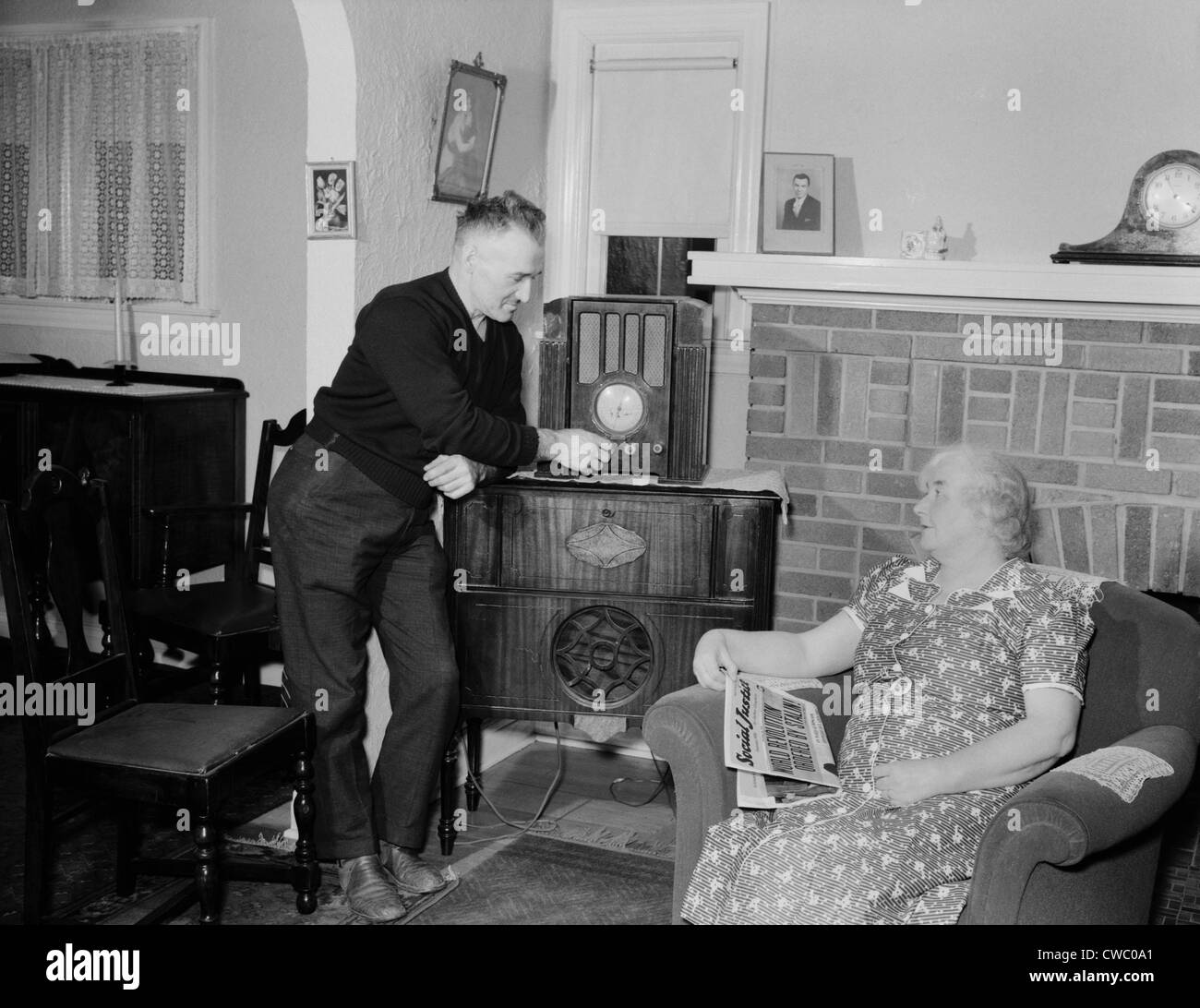 Middle Class Family Black And White Stock Photos Images