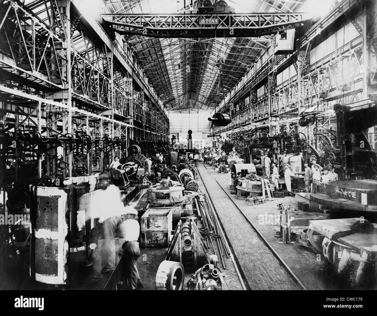 Machine shops of the Mitsubishi plant, Kobe, Japan. Ca. 1925. Stock Photo