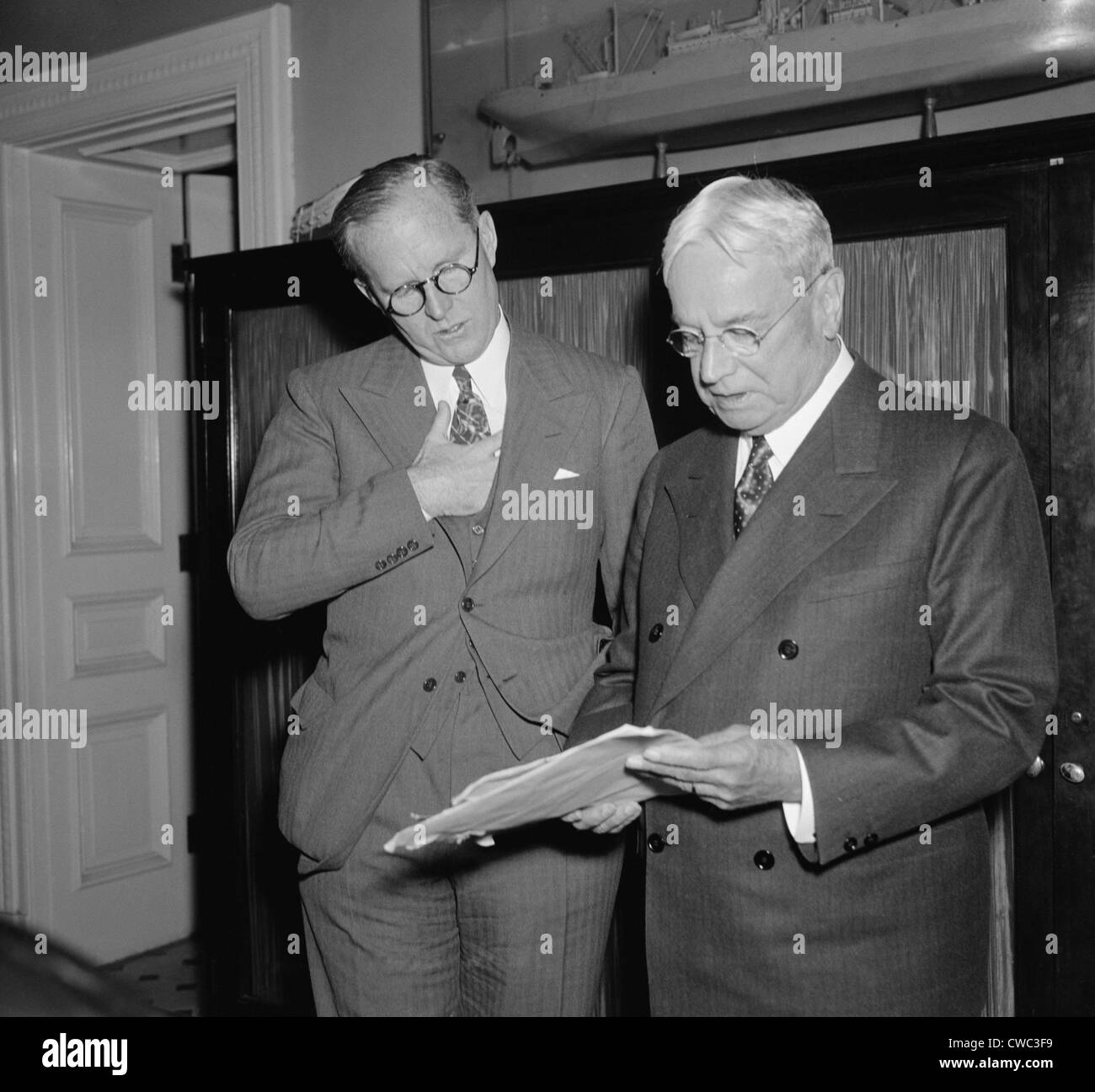 Hiram Johnson Black And White Stock Photos & Images - Alamy