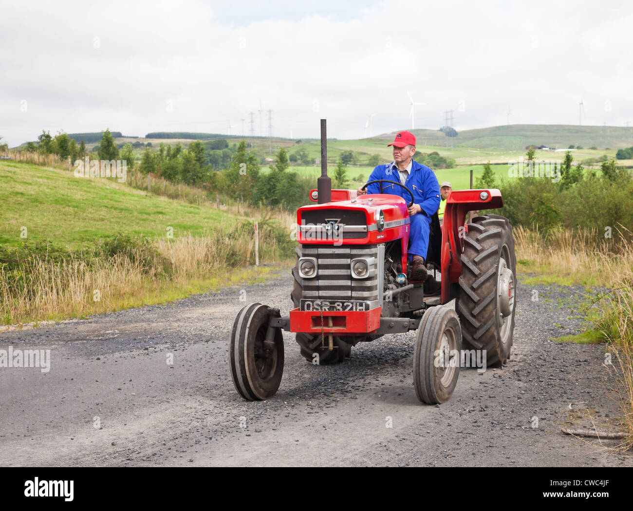 Vintage Massey Ferguson 165 Tractor High Resolution Stock Photography And Images Alamy