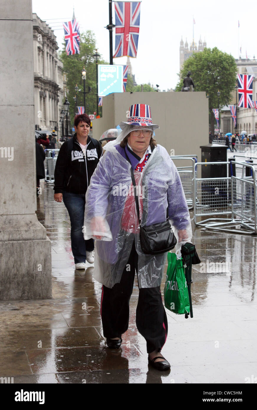 Rain and bad weather dominate Queens Diamond Jubilee Celebrations in