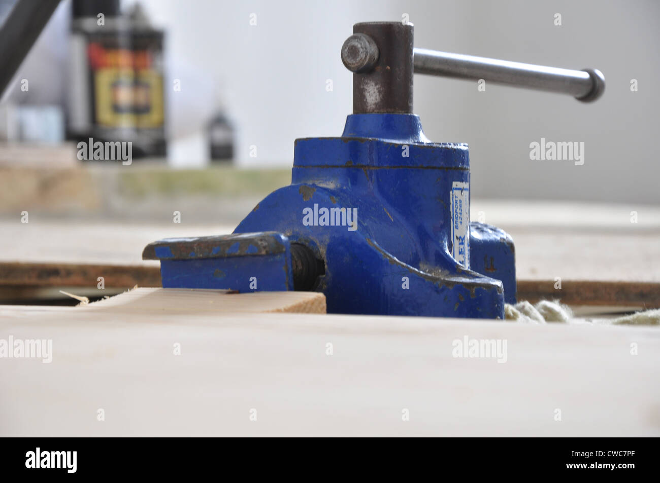 Cramp clamp hires stock photography and images Alamy
