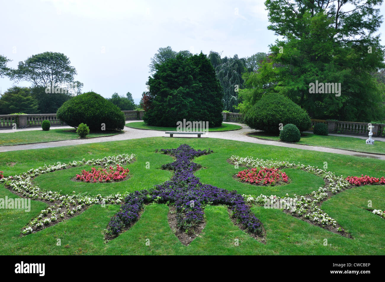 The Breakers mansion garden, Newport, Rhode Island, USA Stock Photo Alamy