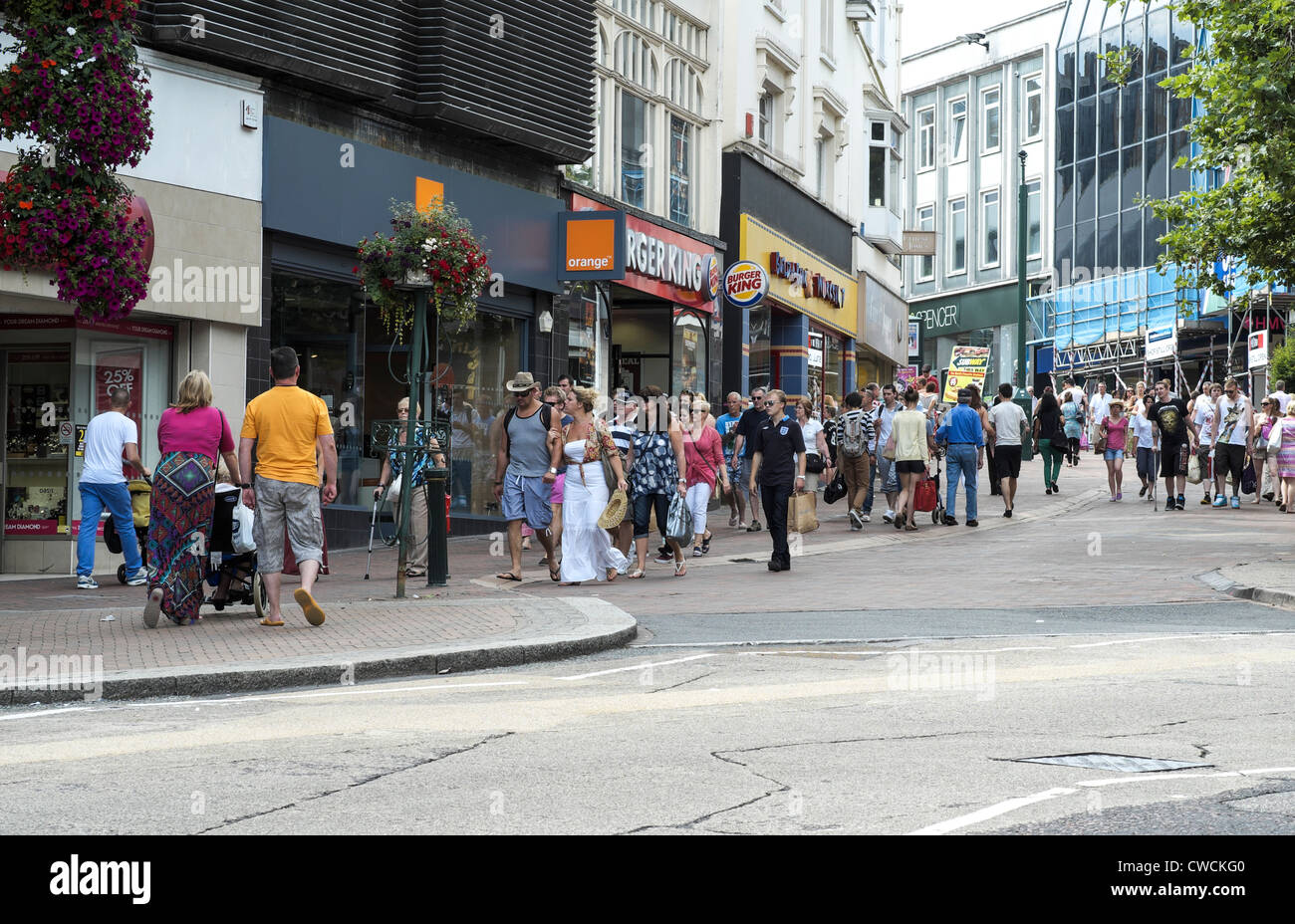 Busy shopping centre street in Bournemouth Stock Photo Alamy