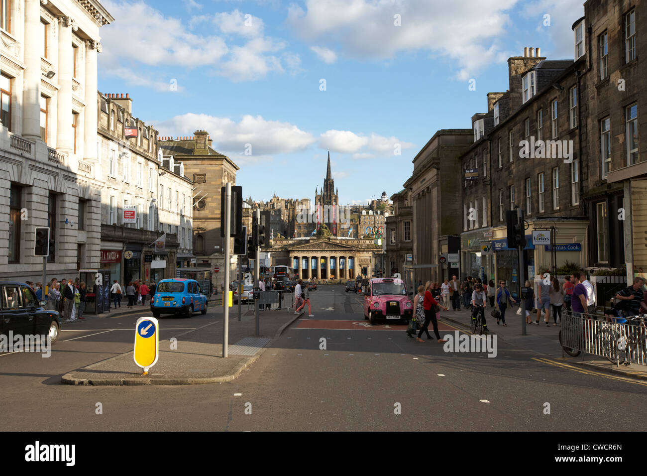 looking down hanover street from george street new town to the old town edinburgh scotland uk united kingdom Stock Photo