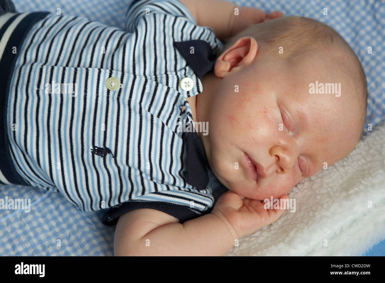 Baby girl sleeping cot hi-res stock photography and images - Alamy