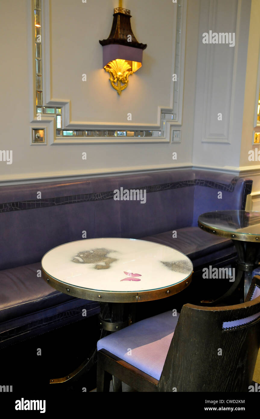 Artesian bar langham hires stock photography and images Alamy