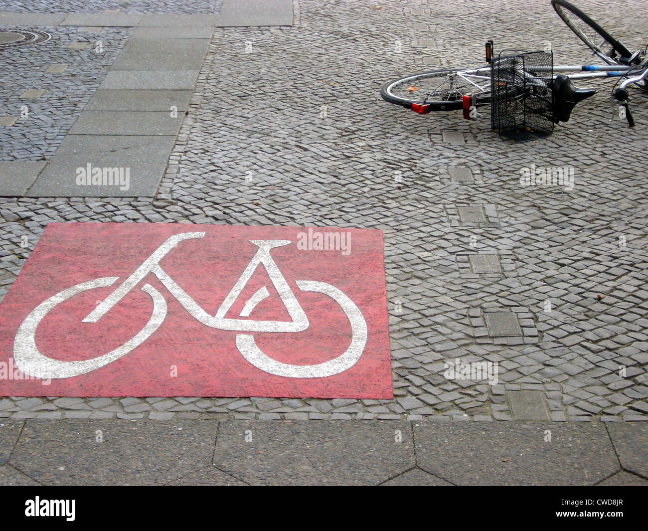 Bicycle Path Accident Stock Photos & Bicycle Path Accident Stock Images