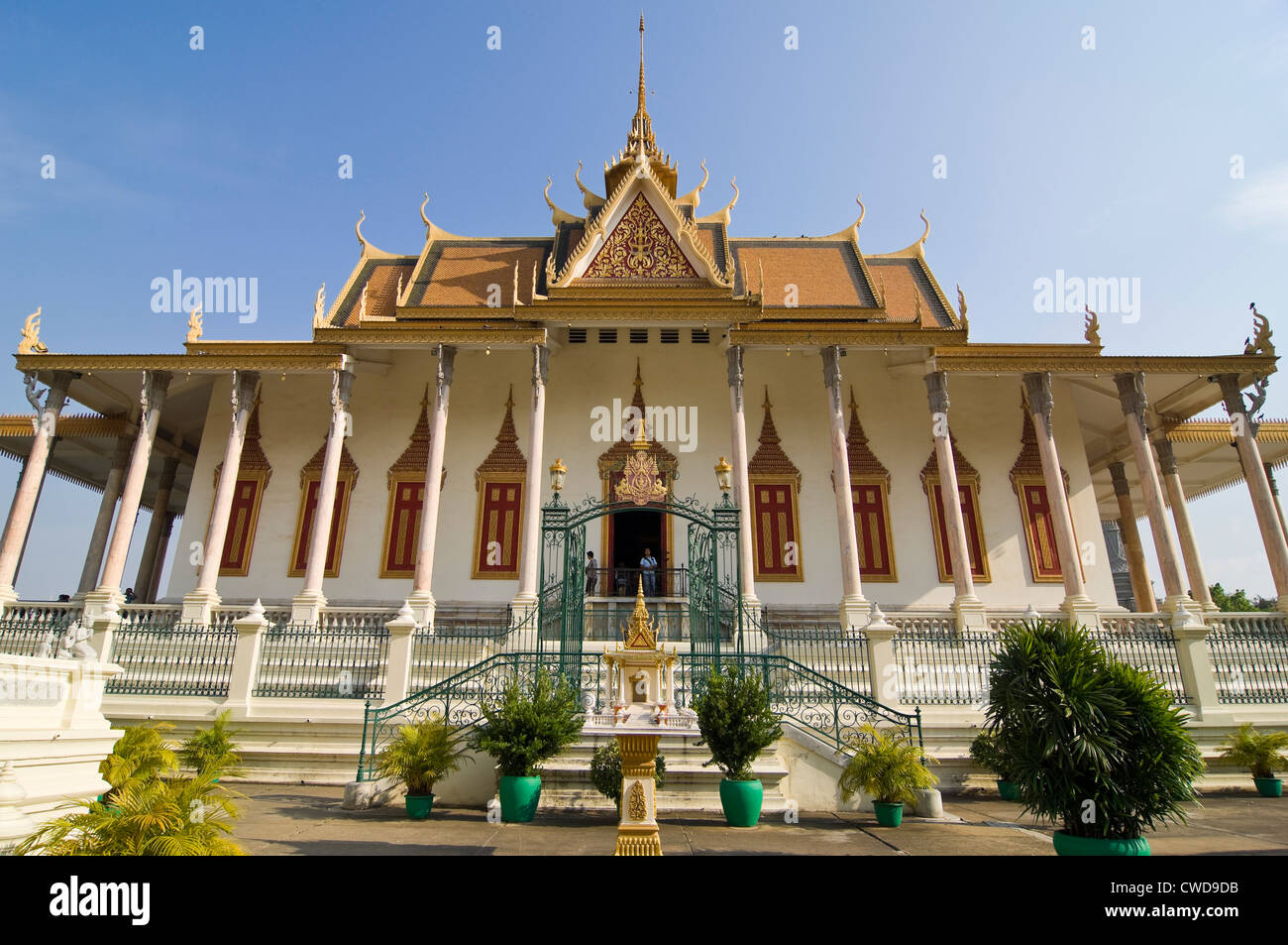 Horizontal view of the Silver Pagoda, Preah Vihear Preah Keo Morakot or Wat Preah Keo inside the Royal Palace at Phnom Penh, Cambodia Stock Photo