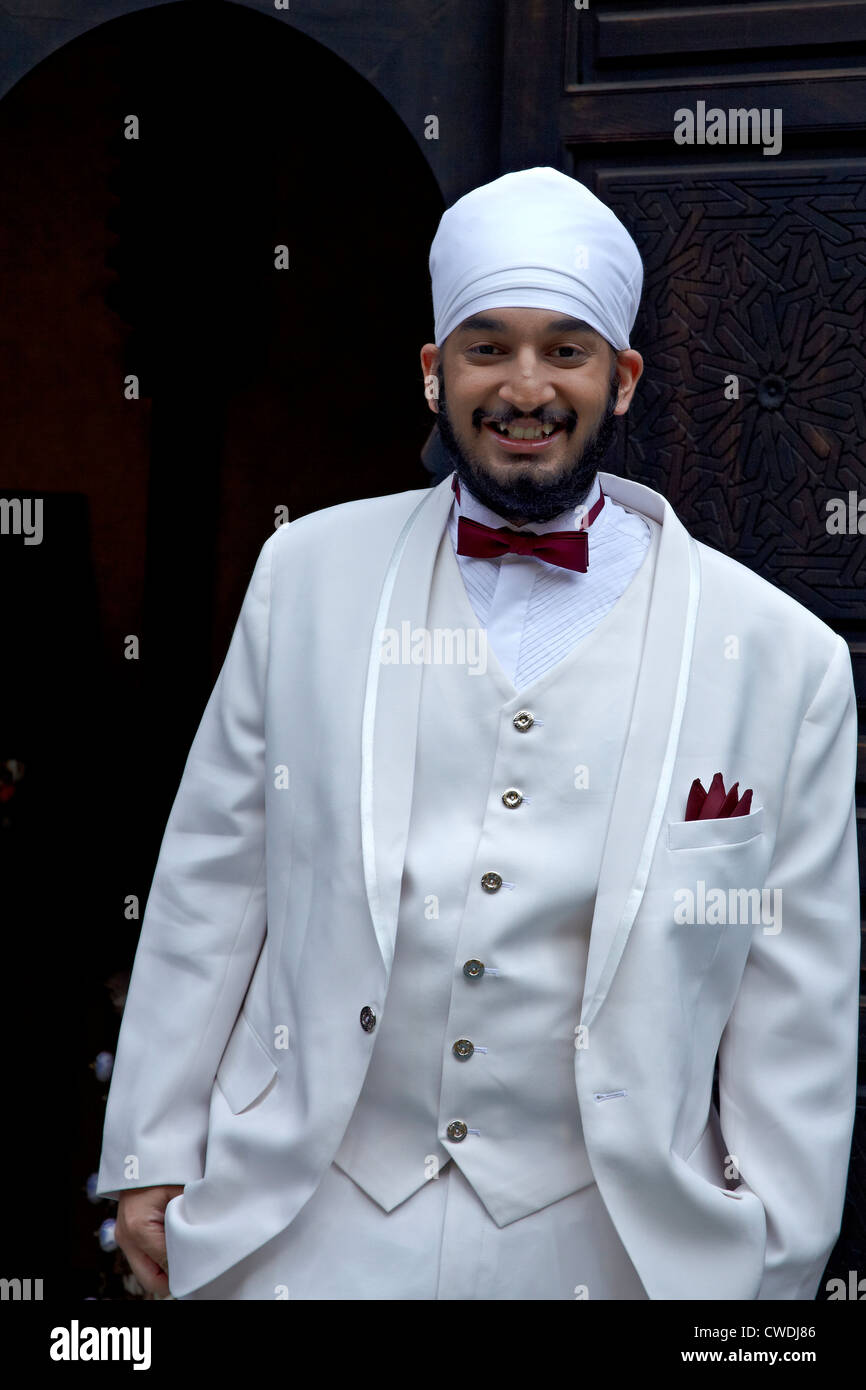 Asian Indian groom on his wedding day. Southeast Asia Stock Photo Alamy