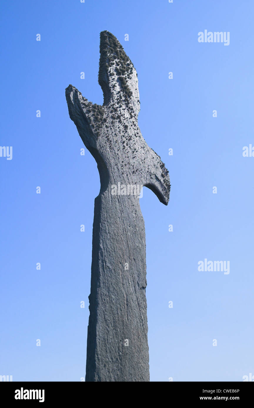 Stone cross at Kilnave Chapel, Isle of Islay, Agyll and Bute, Scotland, UK. Stock Photo