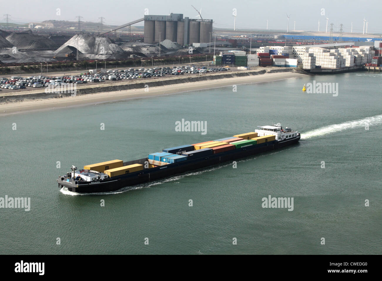 Barge shipping containers hi-res stock photography and images - Alamy