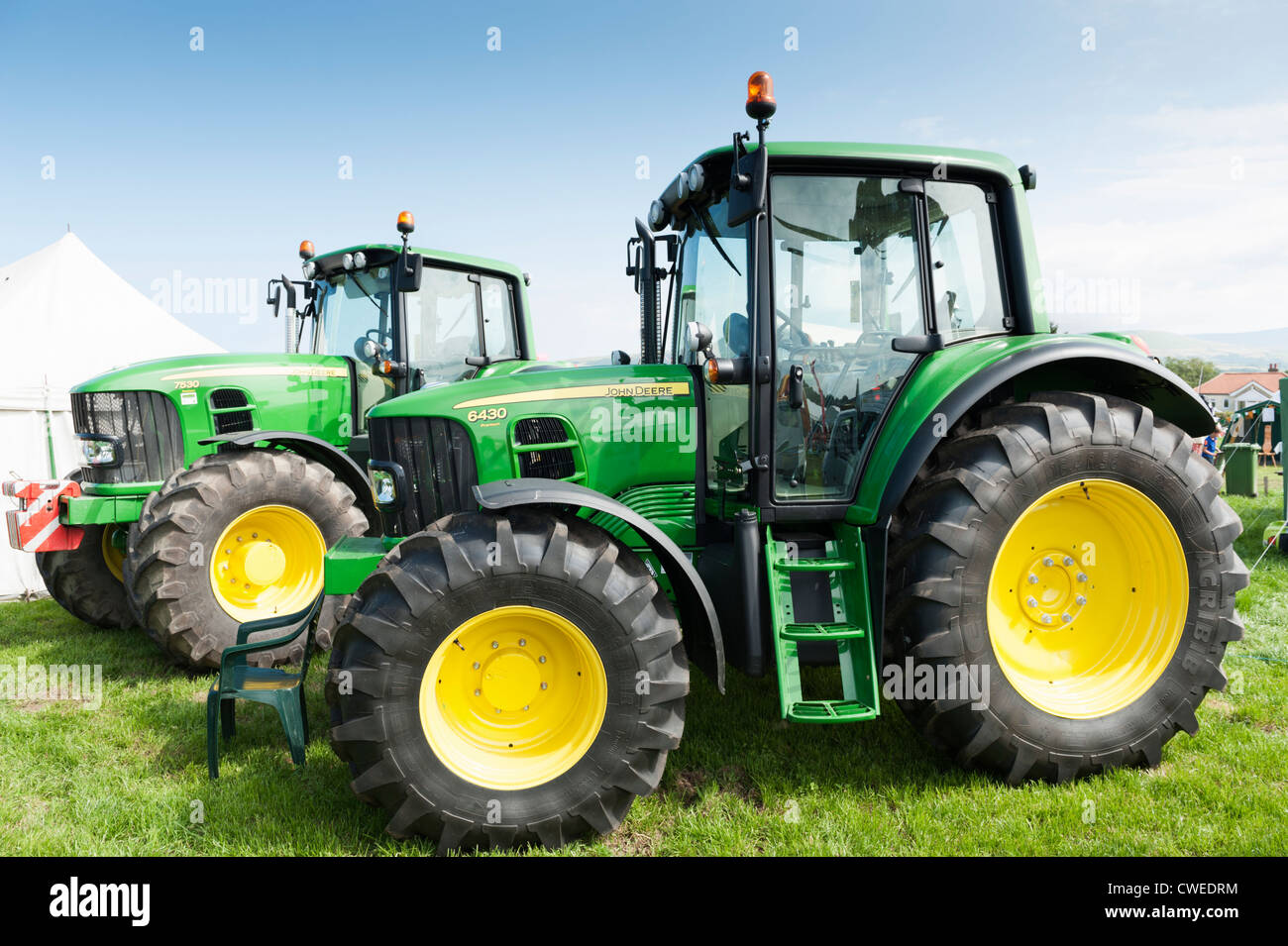 John deere green tractor new hires stock photography and images Alamy